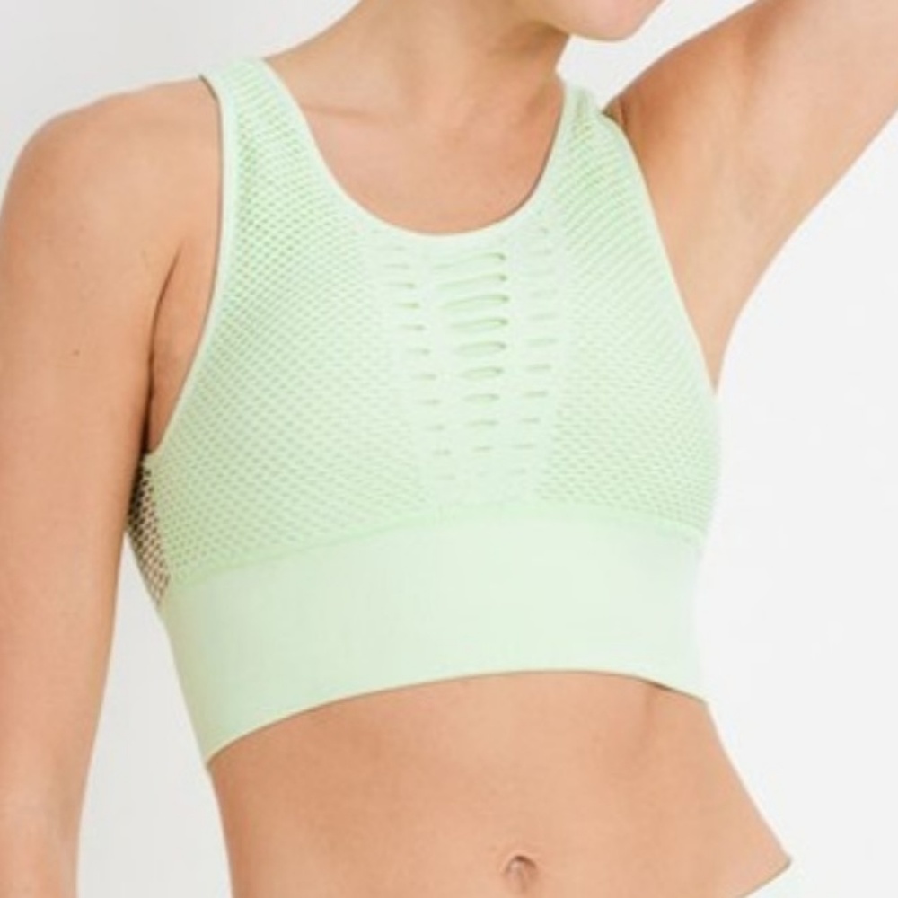 Laser Cut Seamless Sports Bra